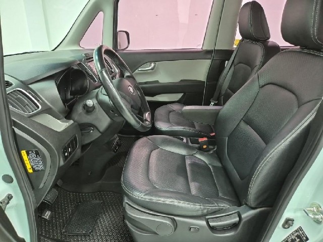 6081000811R11.jpg