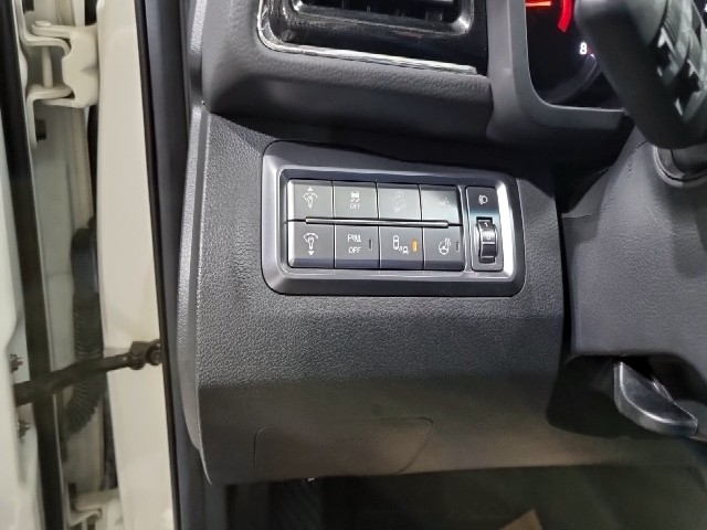 7127a6c7bf390893e3f2575d3c8d1c49.jpeg