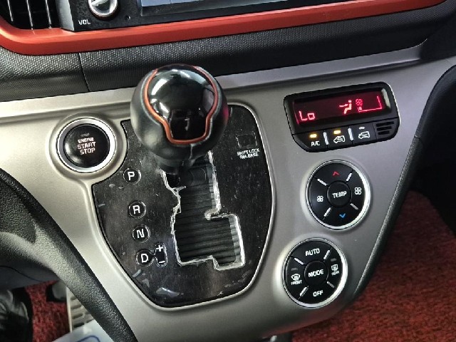 6081500909R8.jpg
