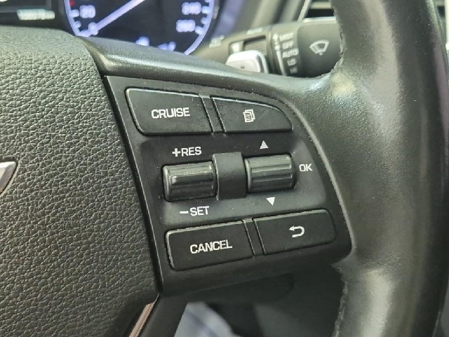 6071501717R15.jpg