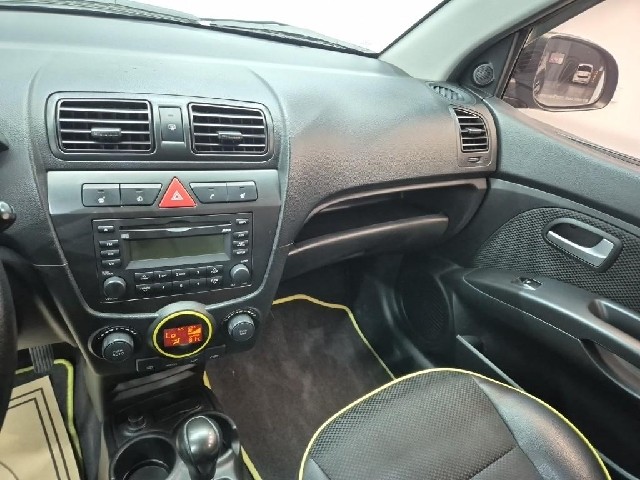 6081000169R10.jpg