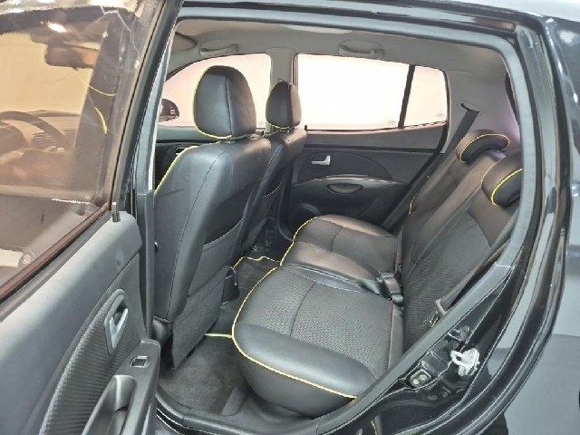 6081000169R12.jpg
