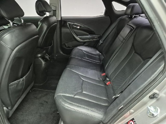 6011002878R12.jpg