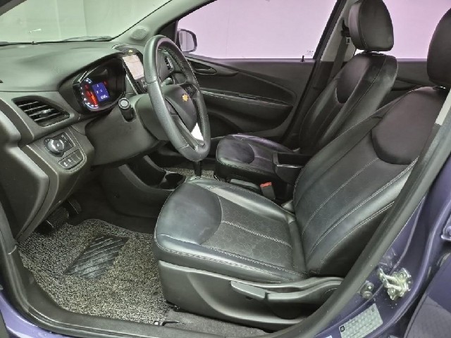 6011003044R11.jpg