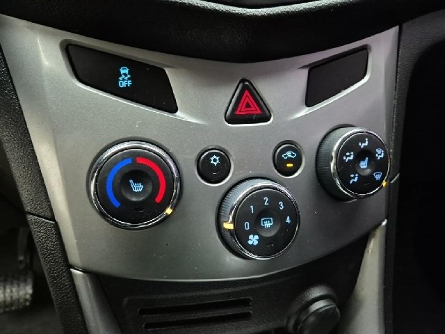 6011002902R16.jpg