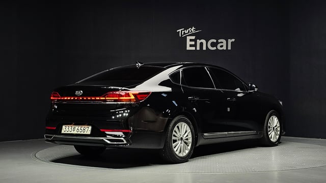 e12c21e97dcc65a182afe5c9de5cdc32.jpeg