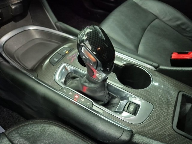 6081001294R8.jpg