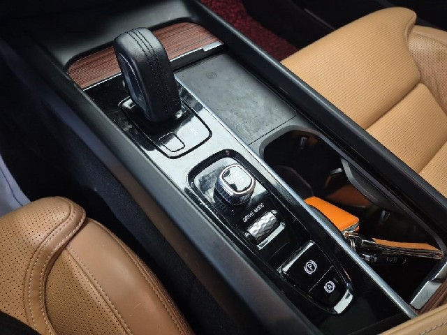 6011501970R8.jpg