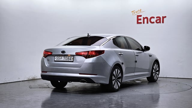 8173e11869304e0a61c0b3875100b209.jpeg