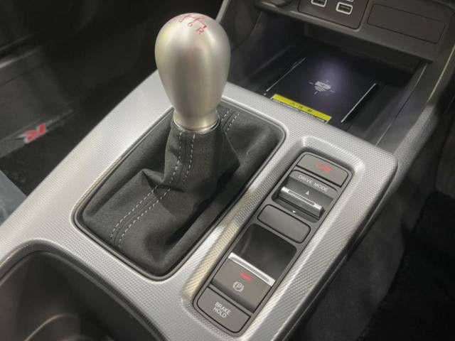 976f7b4db36309ae3d4e43bec70e558d.jpg