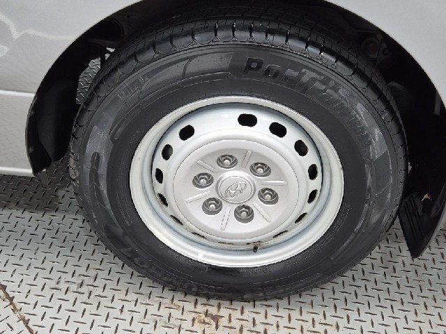 6081000616R18.jpg