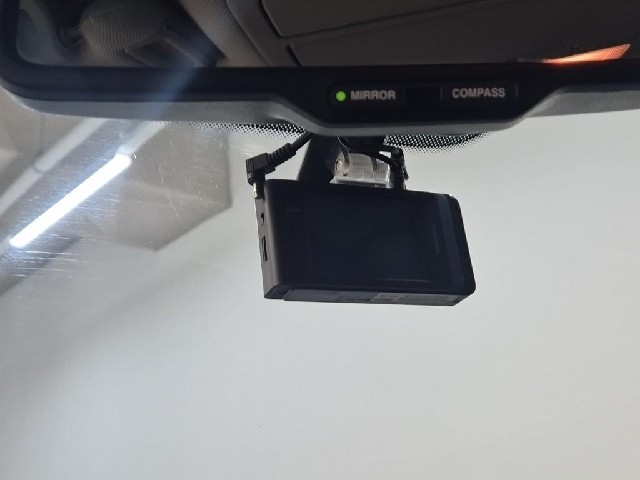 6021500738R15.jpg