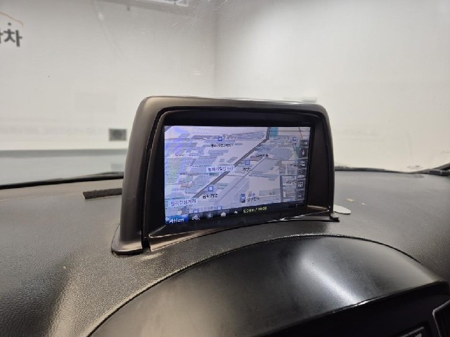 6081001891R13.jpg