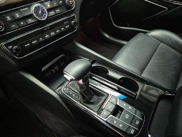 6021500755R8.jpg