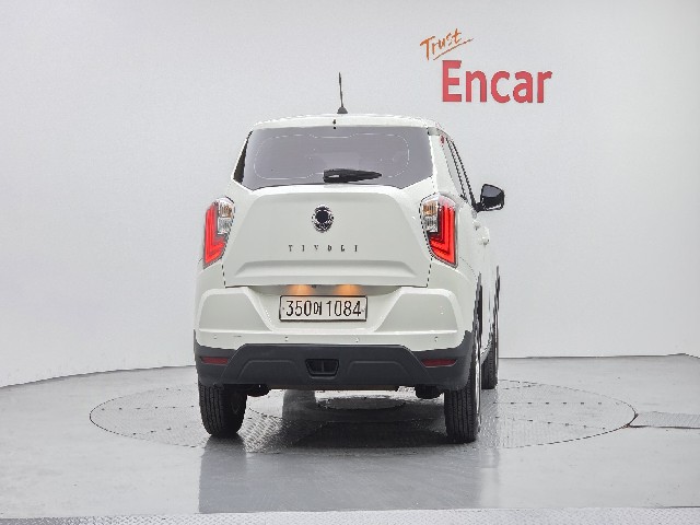 3e7a74bb6573bdc5f67bf11f27a3f783.jpeg