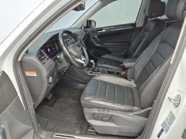6081500301R11.jpg