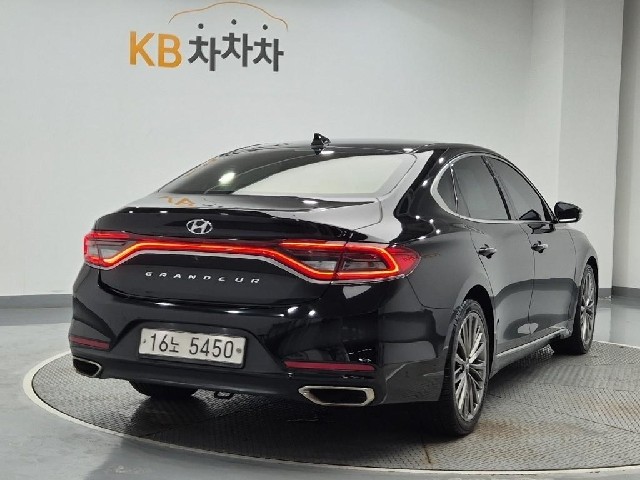 6081000277R3.jpg