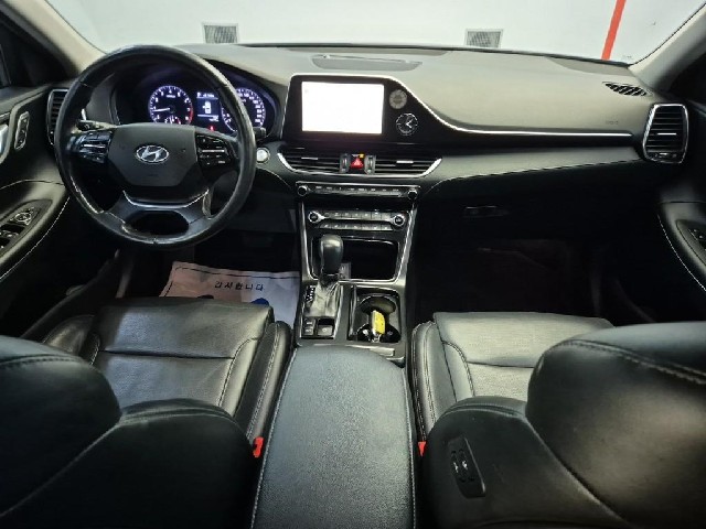6071000231R7.jpg