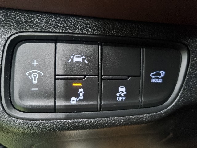 27bdcc9ea3af37e4f0a84562101faaaa.jpeg