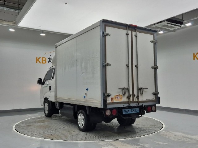 6071000322R2.jpg