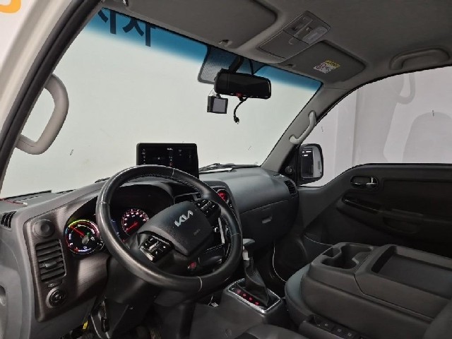 6071000322R6.jpg