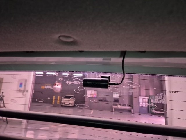 6021001581R17.jpg
