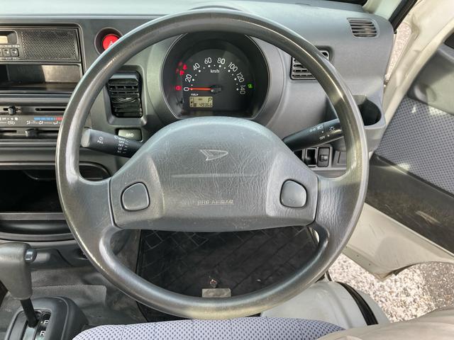 1166143A30250922W00118.jpg