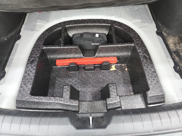 lotterental_172735284_v957U_6.jpg