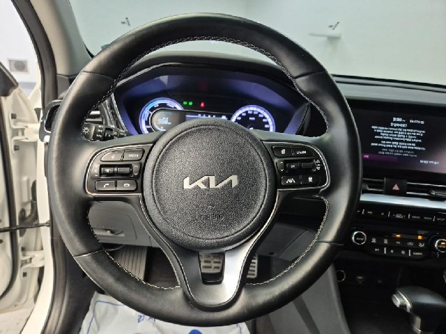 6061501643R9.jpg