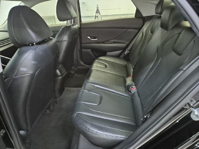 6071502261R12.jpg