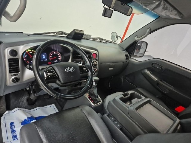 6071500712R6.jpg