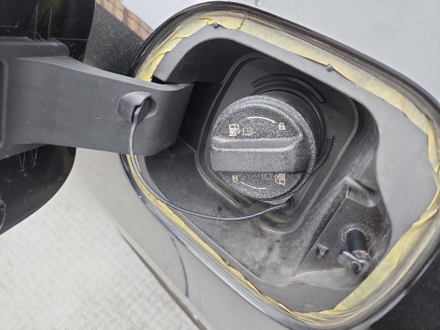 lotterental_100958282_3cD7K_7.jpg