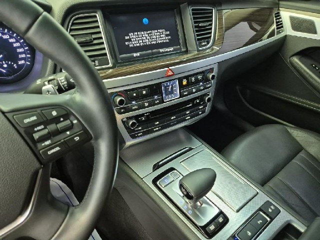 6071501566R10.jpg