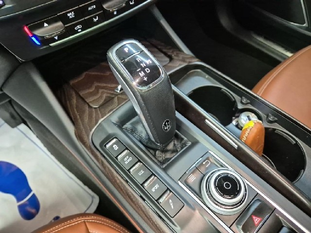 6081500057R8.jpg