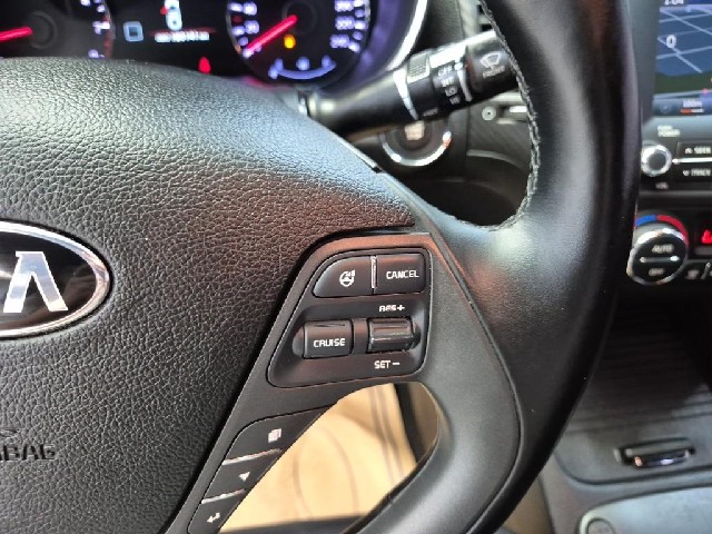 6081000379R16.jpg