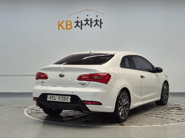 6081000379R3.jpg