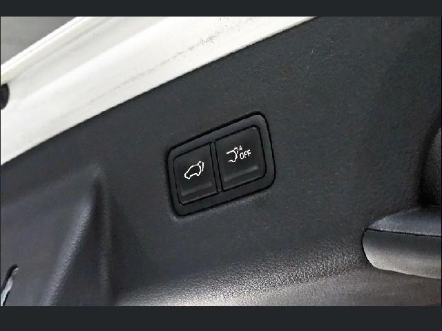f5b19830344e803b9e1a612554402f00.jpeg