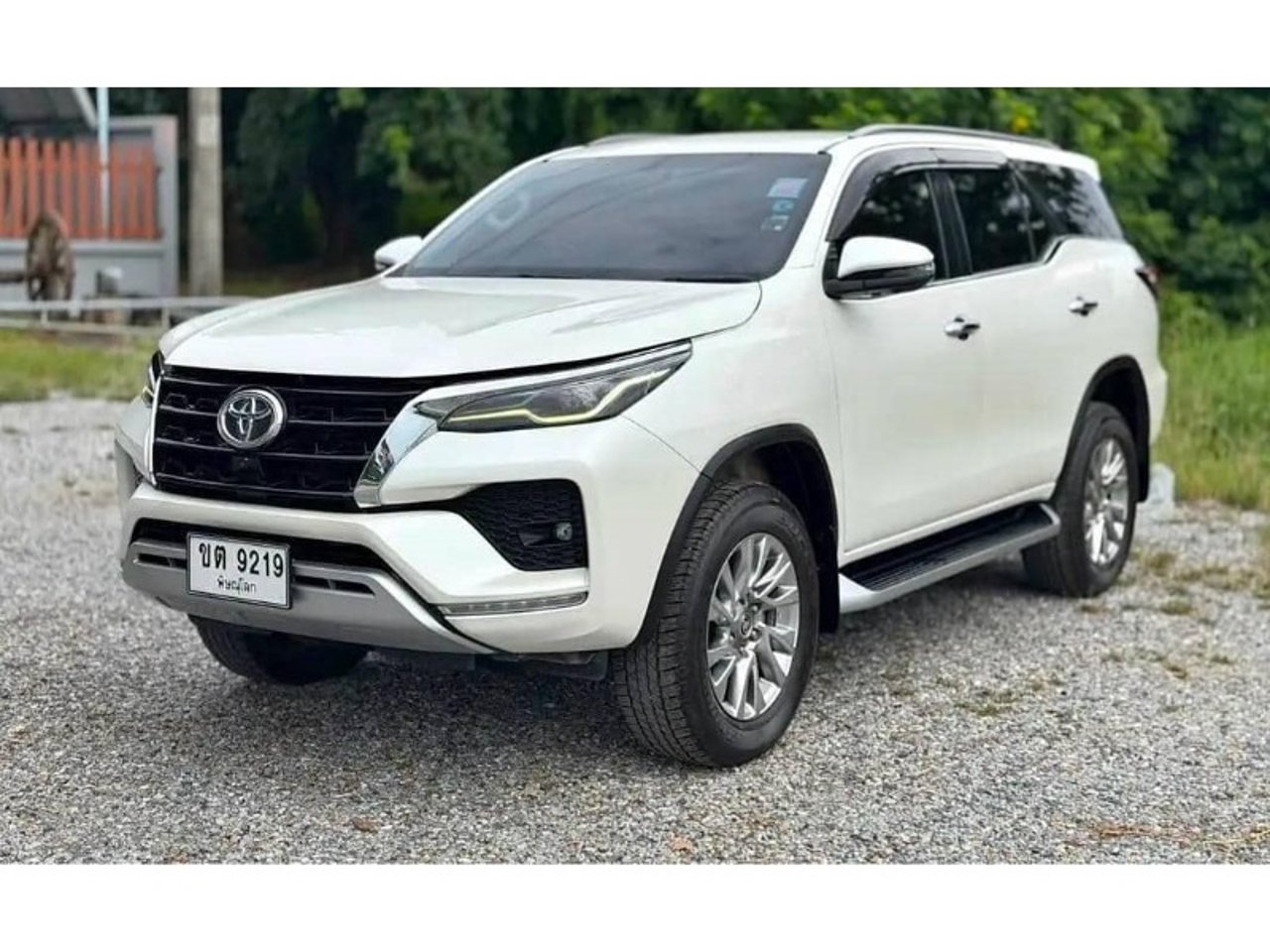 2022 Toyota Fortuner, photo 1 of 1