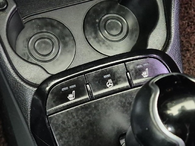 6071000406R17.jpg