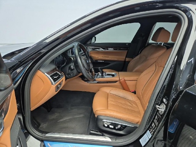 6071500675R11.jpg