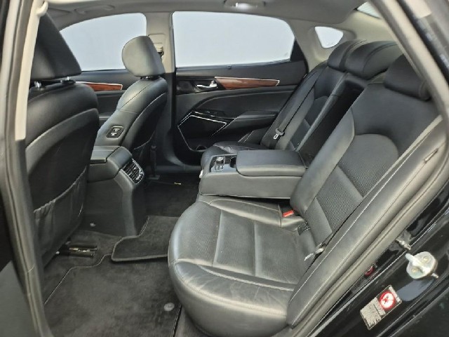 6071000941R12.jpg