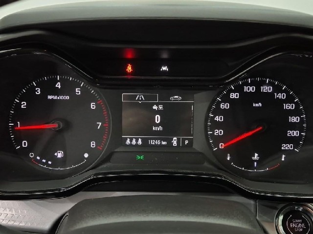 6071000067R6.jpg