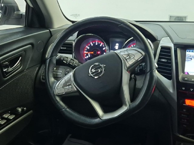 6081000120R9.jpg