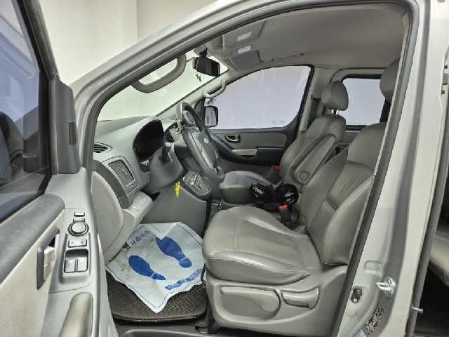 6011001124R11.jpg