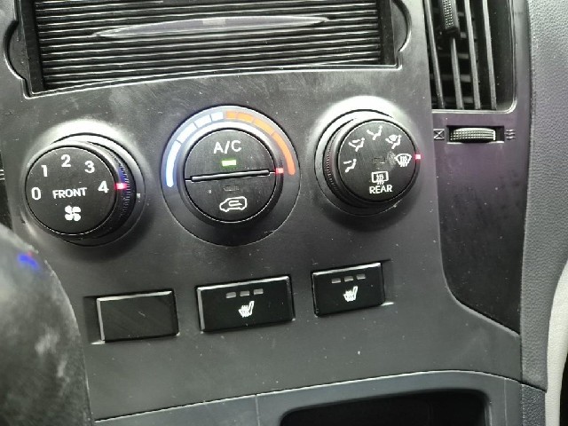 6011000688R14.jpg