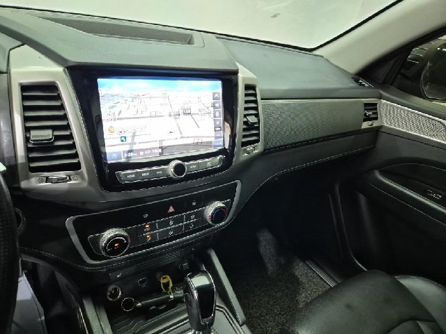 6081000069R10.jpg