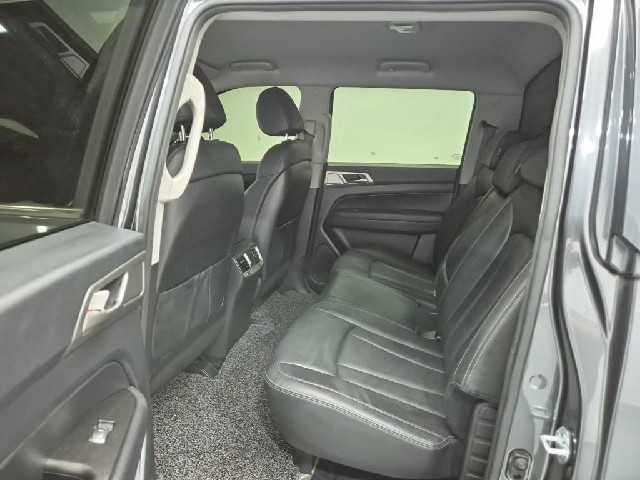 6081000069R12.jpg