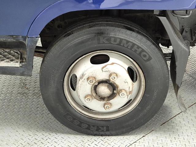 4101003252R16.jpg