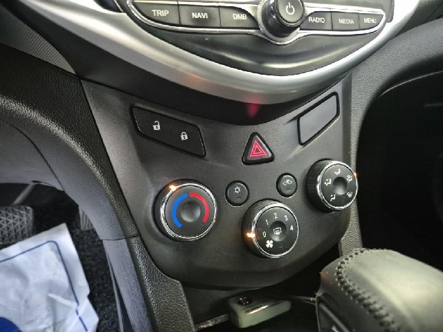 6031500300R15.jpg
