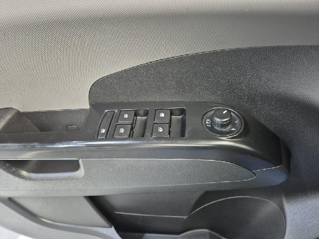 6031500300R17.jpg